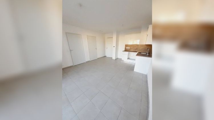 Ma-Cabane - Location Appartement Arles, 39 m²