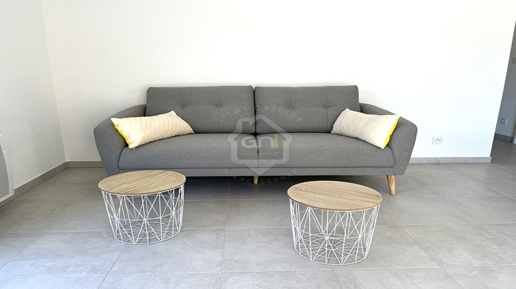 Ma-Cabane - Location Appartement ARLES, 64 m²