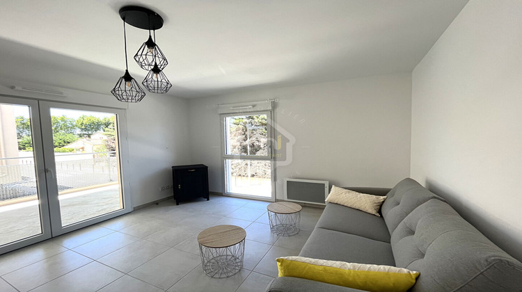 Ma-Cabane - Location Appartement ARLES, 64 m²