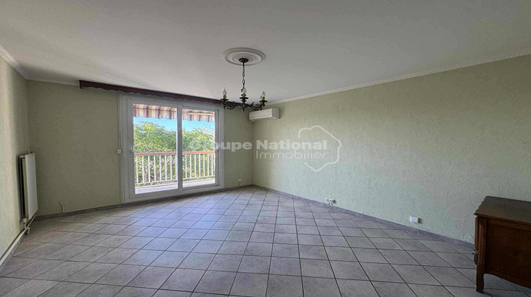 Ma-Cabane - Location Appartement ARLES, 65 m²