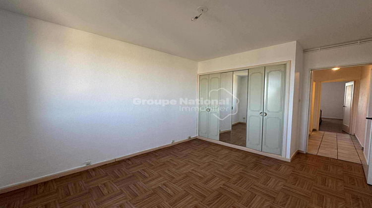 Ma-Cabane - Location Appartement ARLES, 65 m²