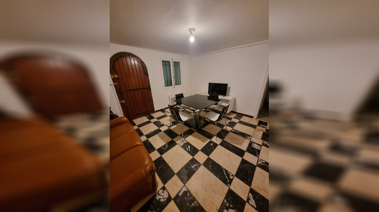 Ma-Cabane - Location Appartement Arles, 50 m²