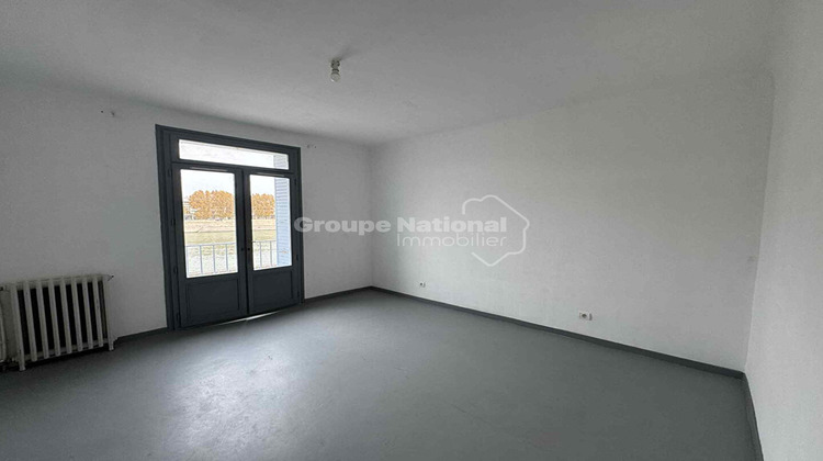 Ma-Cabane - Location Appartement ARLES, 69 m²