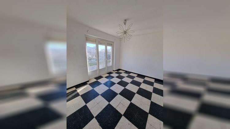 Ma-Cabane - Location Appartement Arles, 30 m²