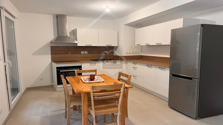 Ma-Cabane - Location Appartement ARLES, 56 m²