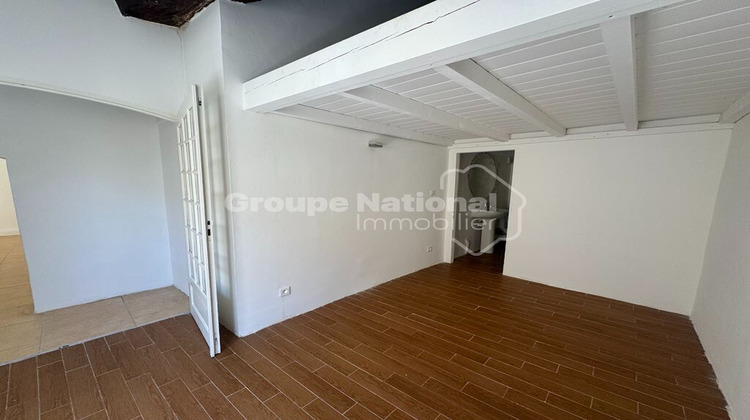 Ma-Cabane - Location Appartement ARLES, 42 m²