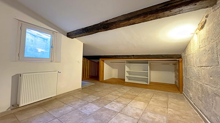 Ma-Cabane - Location Appartement ARLES, 77 m²