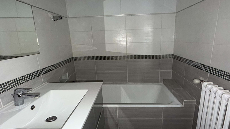 Ma-Cabane - Location Appartement ARLES, 122 m²
