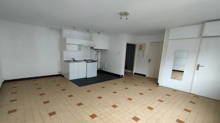 Ma-Cabane - Location Appartement ARMENTIERES, 23 m²