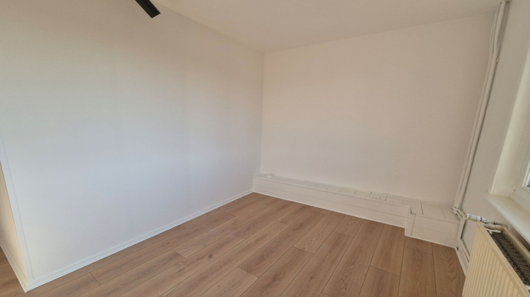 Ma-Cabane - Location Appartement ARMENTIERES, 36 m²