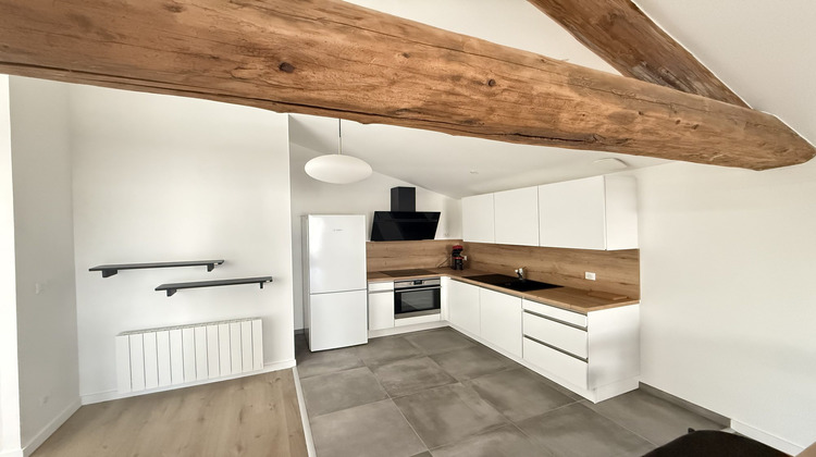 Ma-Cabane - Location Appartement Arnas, 63 m²