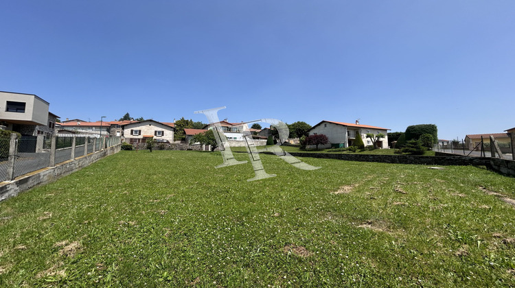 Ma-Cabane - Location Appartement ARSAC-EN-VELAY, 72 m²