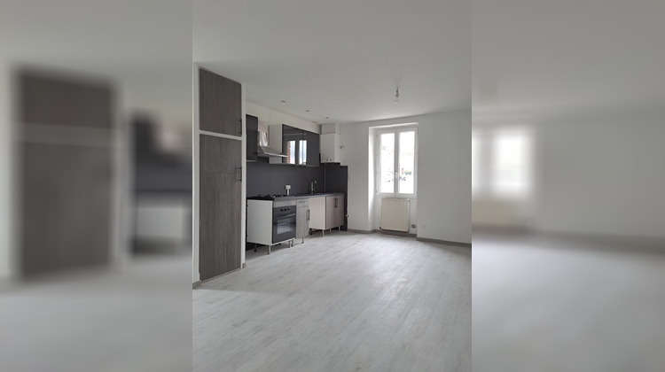 Ma-Cabane - Location Appartement Arthès, 62 m²