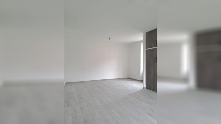 Ma-Cabane - Location Appartement Arthès, 62 m²