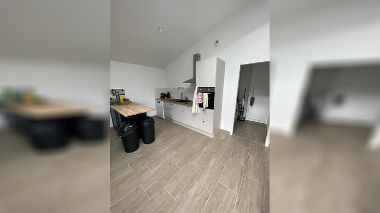 Ma-Cabane - Location Appartement Arveyres, 88 m²