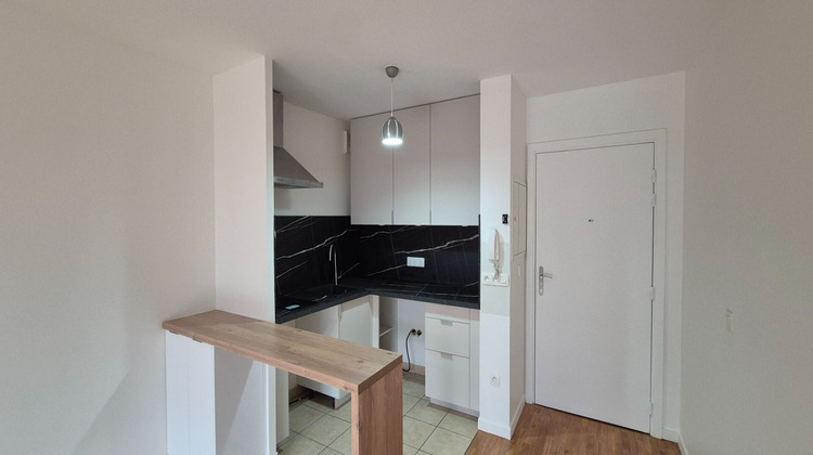 Ma-Cabane - Location Appartement ASNIERES-SUR-SEINE, 40 m²