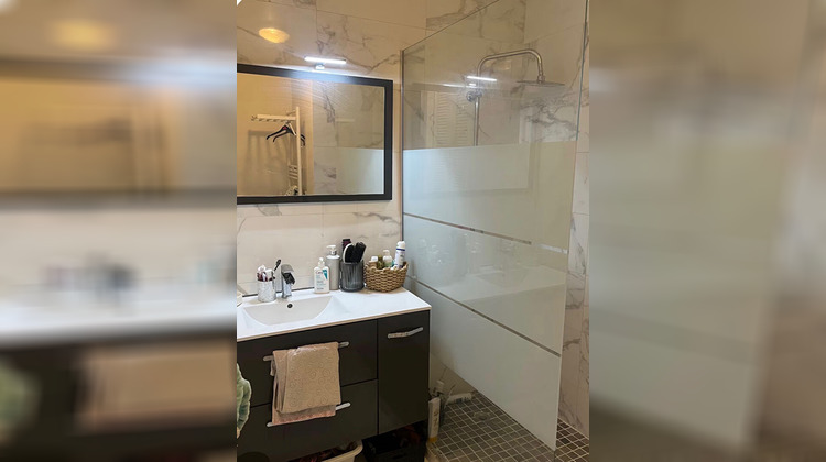 Ma-Cabane - Location Appartement ASNIERES-SUR-SEINE, 47 m²