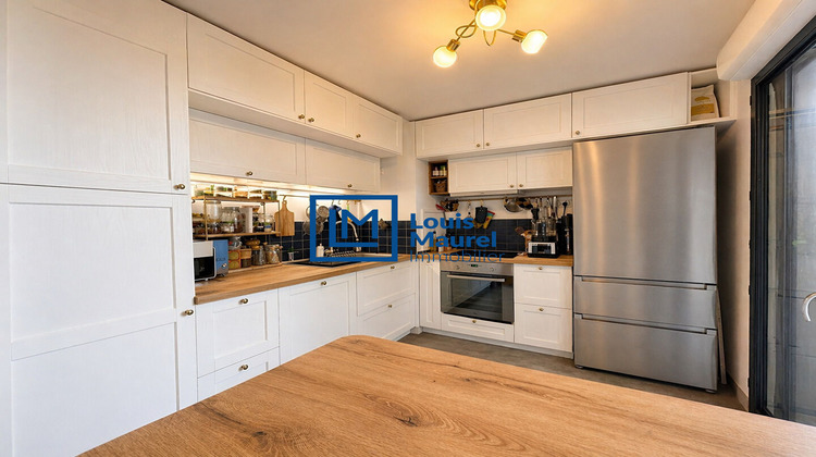 Ma-Cabane - Location Appartement ASNIERES-SUR-SEINE, 93 m²