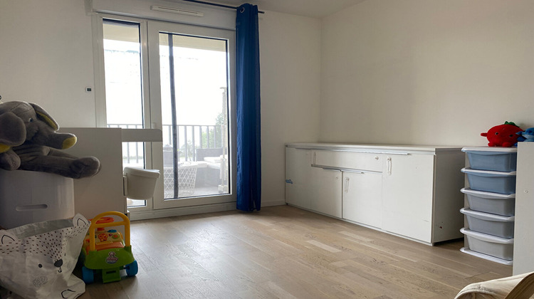Ma-Cabane - Location Appartement ASNIERES-SUR-SEINE, 72 m²