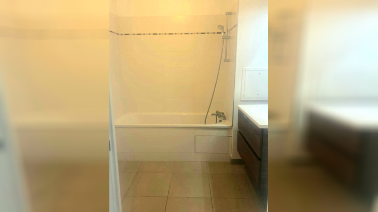 Ma-Cabane - Location Appartement ASNIERES-SUR-SEINE, 62 m²
