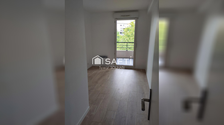 Ma-Cabane - Location Appartement Asnieres-sur-Seine, 95 m²