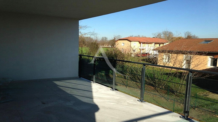 Ma-Cabane - Location Appartement ATTIGNAT, 68 m²