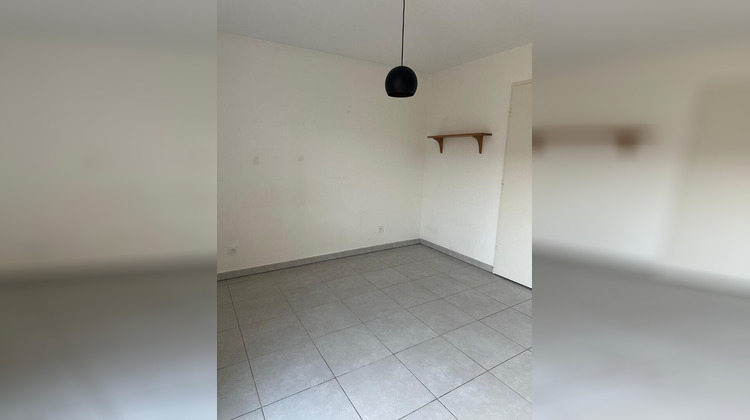 Ma-Cabane - Location Appartement AUBAGNE, 40 m²