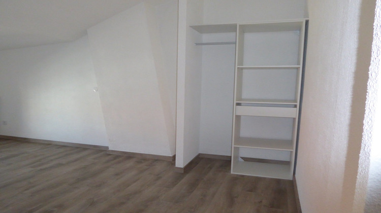 Ma-Cabane - Location Appartement Aubenas, 17 m²