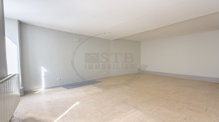 Ma-Cabane - Location Appartement Aubenas, 47 m²