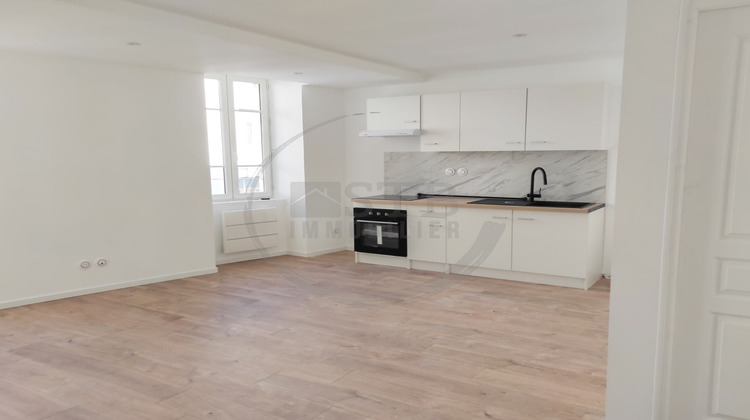 Ma-Cabane - Location Appartement Aubenas, 41 m²