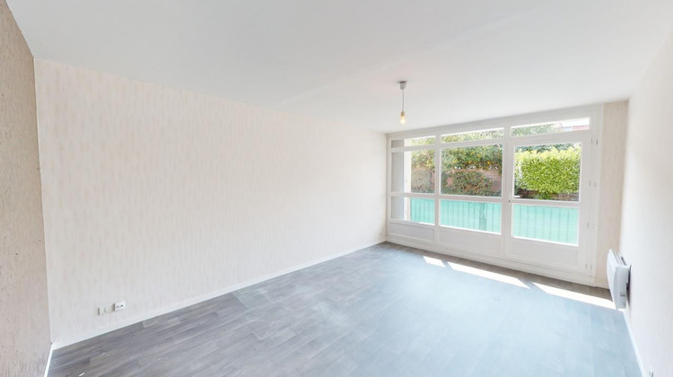 Ma-Cabane - Location Appartement AUBERGENVILLE, 45 m²