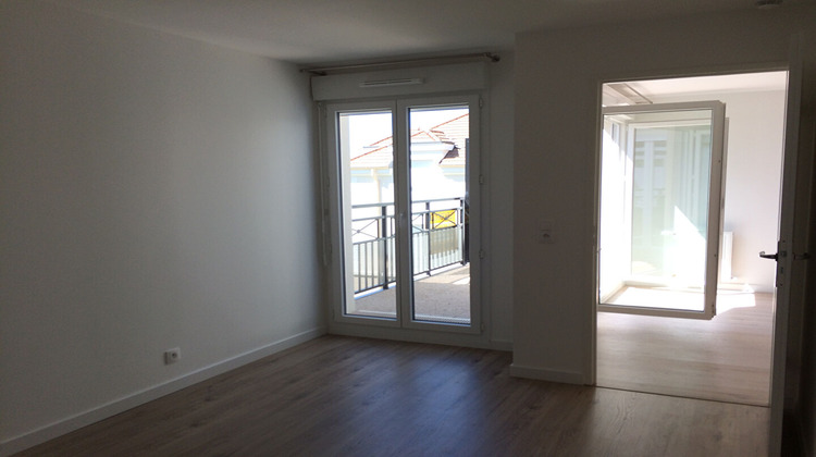 Ma-Cabane - Location Appartement AUBERGENVILLE, 43 m²