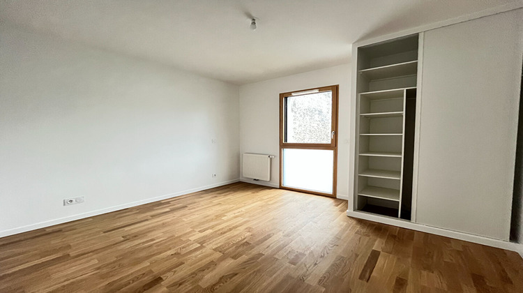 Ma-Cabane - Location Appartement AUBERVILLIERS, 93 m²