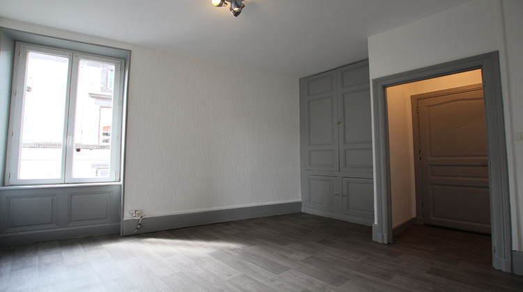 Ma-Cabane - Location Appartement AUBIERE, 40 m²