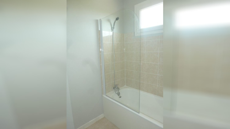 Ma-Cabane - Location Appartement AUBIERE, 38 m²