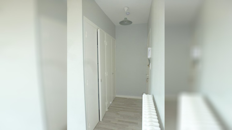 Ma-Cabane - Location Appartement AUBIERE, 38 m²