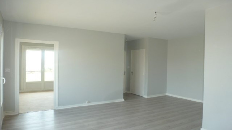 Ma-Cabane - Location Appartement AUBIERE, 32 m²