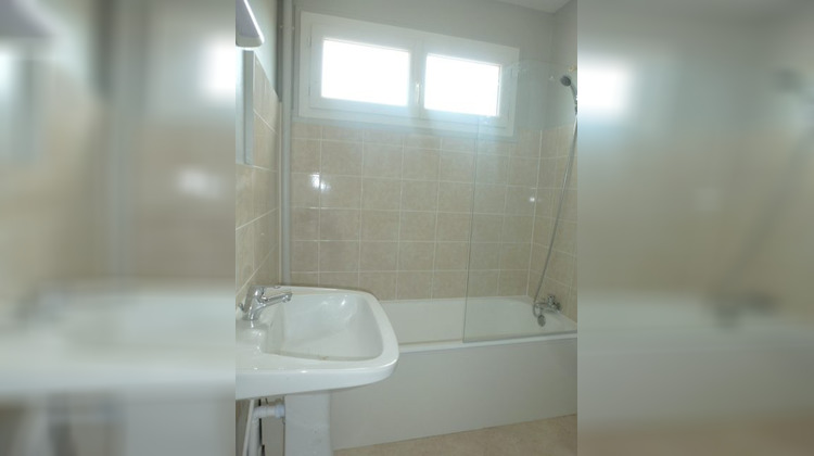 Ma-Cabane - Location Appartement AUBIERE, 32 m²