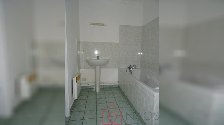 Ma-Cabane - Location Appartement AUBIGNY SUR NERE, 40 m²