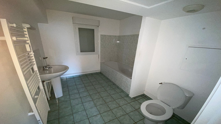 Ma-Cabane - Location Appartement AUBIGNY-SUR-NERE, 42 m²