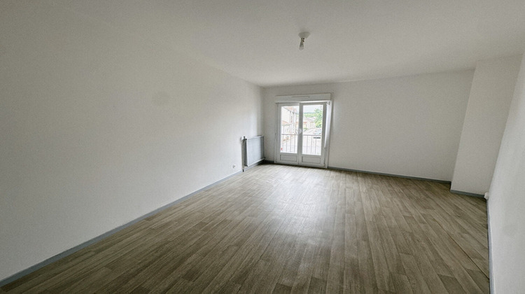 Ma-Cabane - Location Appartement AUBOUE, 135 m²