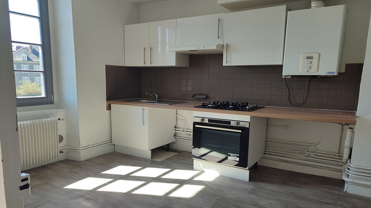 Ma-Cabane - Location Appartement AUBUSSON, 105 m²