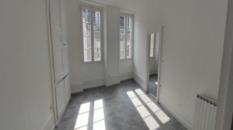 Ma-Cabane - Location Appartement AUBUSSON, 35 m²