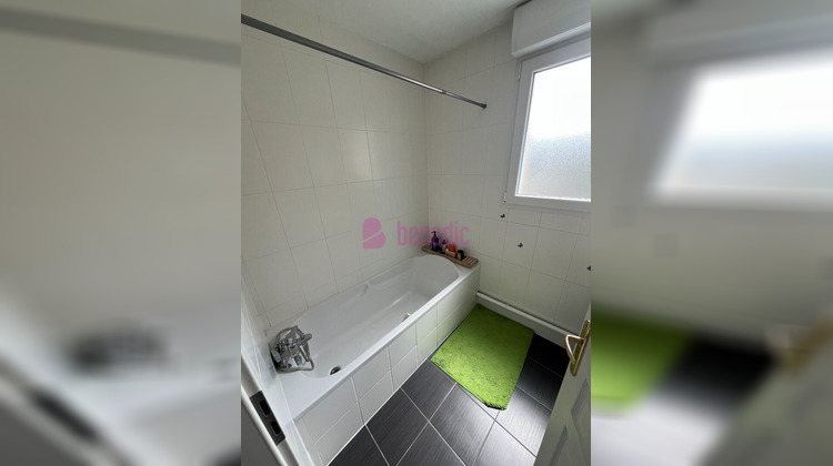 Ma-Cabane - Location Appartement AUDUN-LE-TICHE, 64 m²