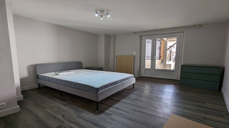 Ma-Cabane - Location Appartement Aulnat, 74 m²