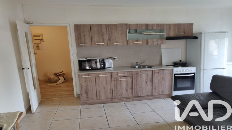 Ma-Cabane - Location Appartement Aulnay-sous-Bois, 10 m²