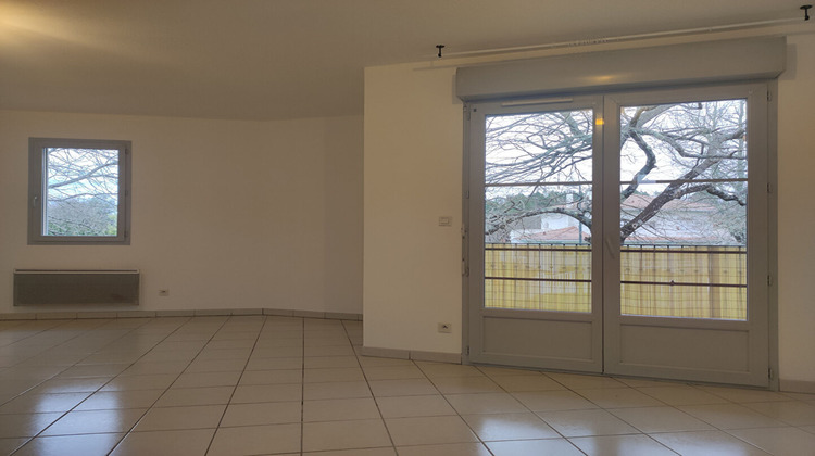 Ma-Cabane - Location Appartement AUREILHAN, 56 m²