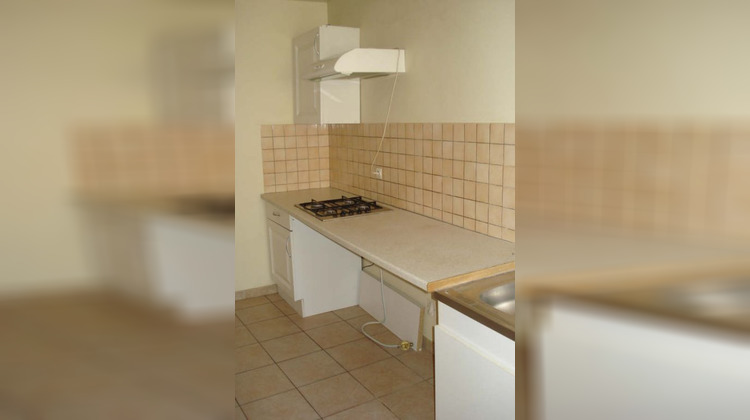 Ma-Cabane - Location Appartement AURIOL, 50 m²