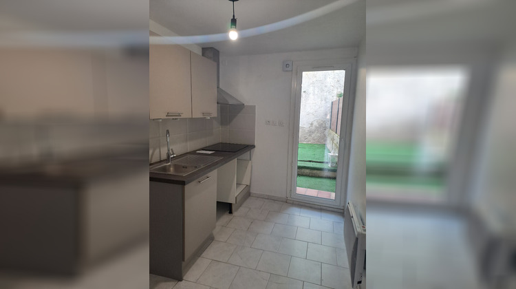 Ma-Cabane - Location Appartement AURIOL, 40 m²