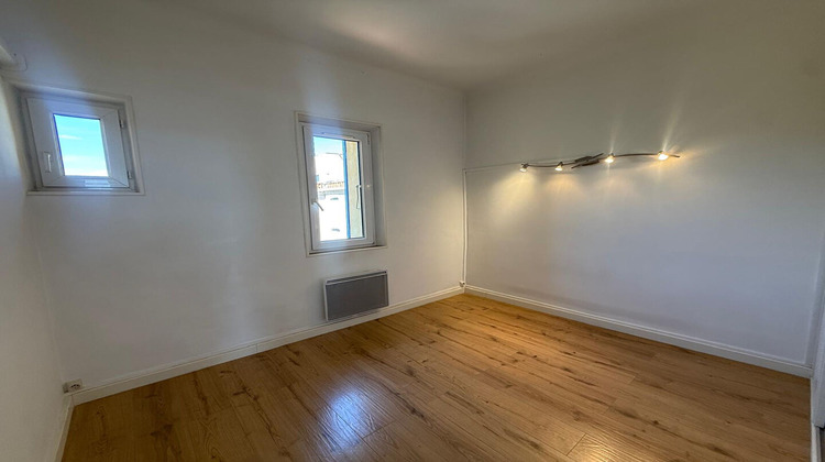 Ma-Cabane - Location Appartement AURIOL, 94 m²